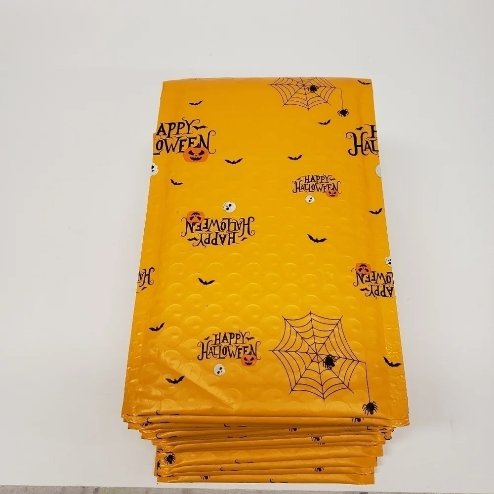 21 Happy Halloween 5x7 Padded Bubble Mailers